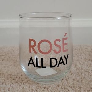 NWT CLEAR "ROSE ALL DAY" WINE GLASS